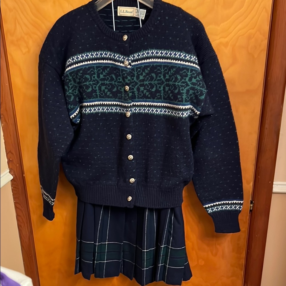 VINTAGE LL Bean 100% Wool Fair Isle Cardigan & Skirt Set Med/8 Petite Preppy